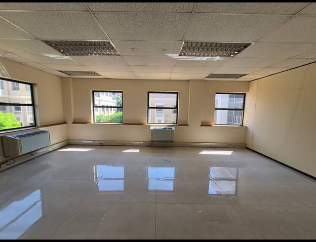 974M² OFFICE TO LET IN SANDTON CENTRAL